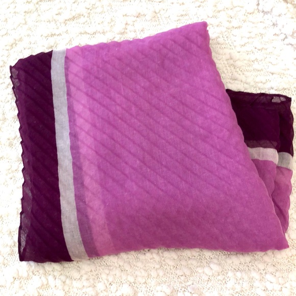 Shades of Purple Scarf - Picture 1 of 2
